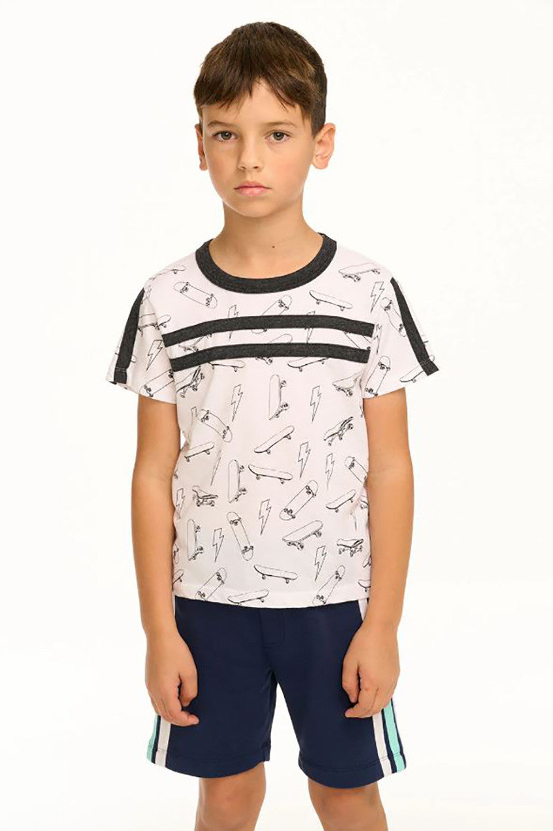 Short sleeve tee skateboard and lightning in white front view