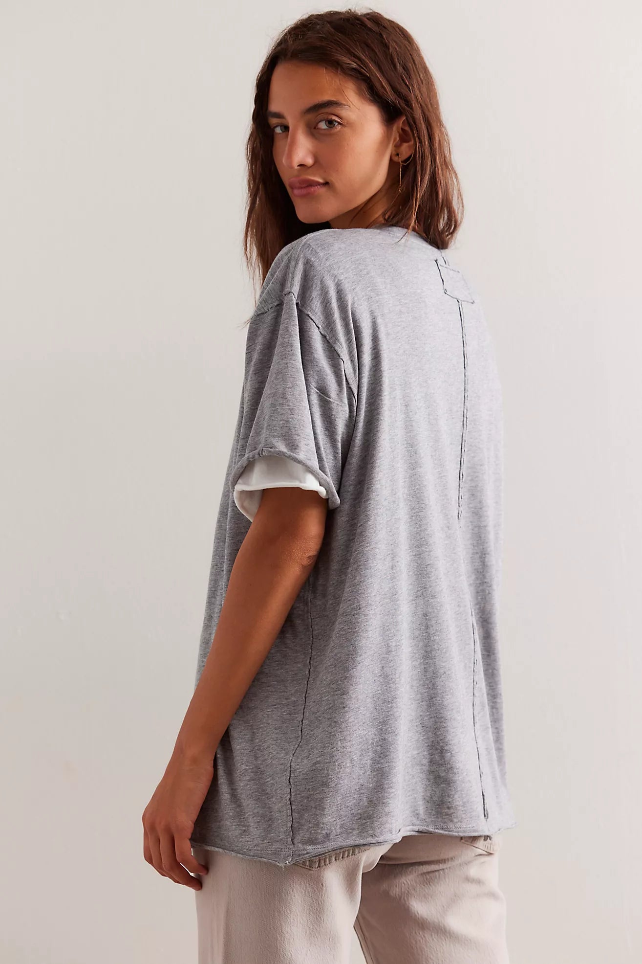 NINA SHORT SLEEVE TEE IN HEATHER GREY BACK VIEW