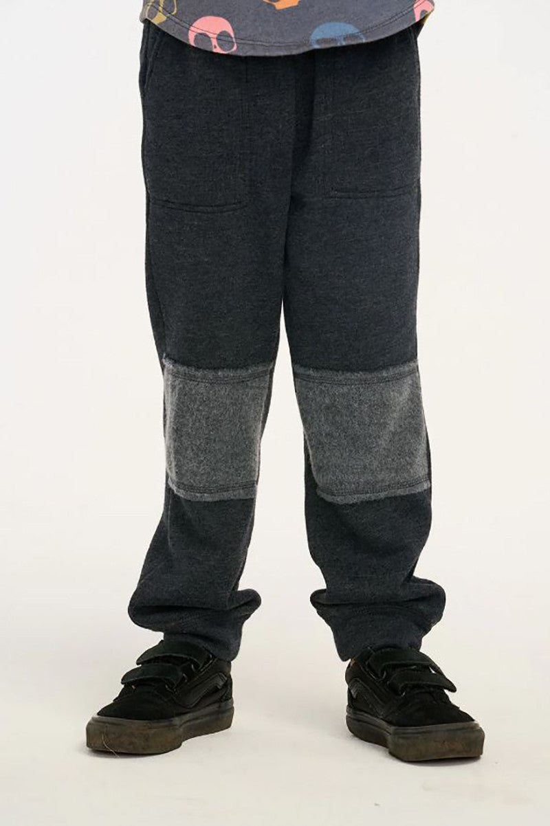 Paneled vintage fleece pant in shadow front view