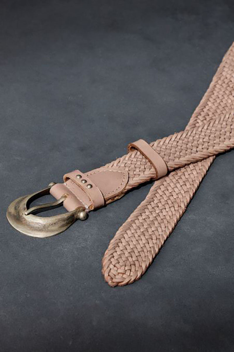 We the free brix belt in oyster mauve