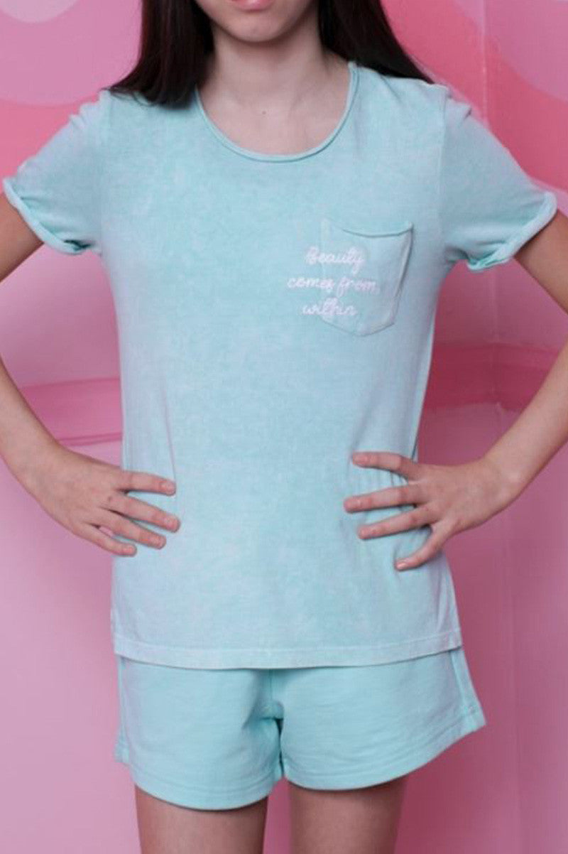 Slouchy pocket beauty emb tee