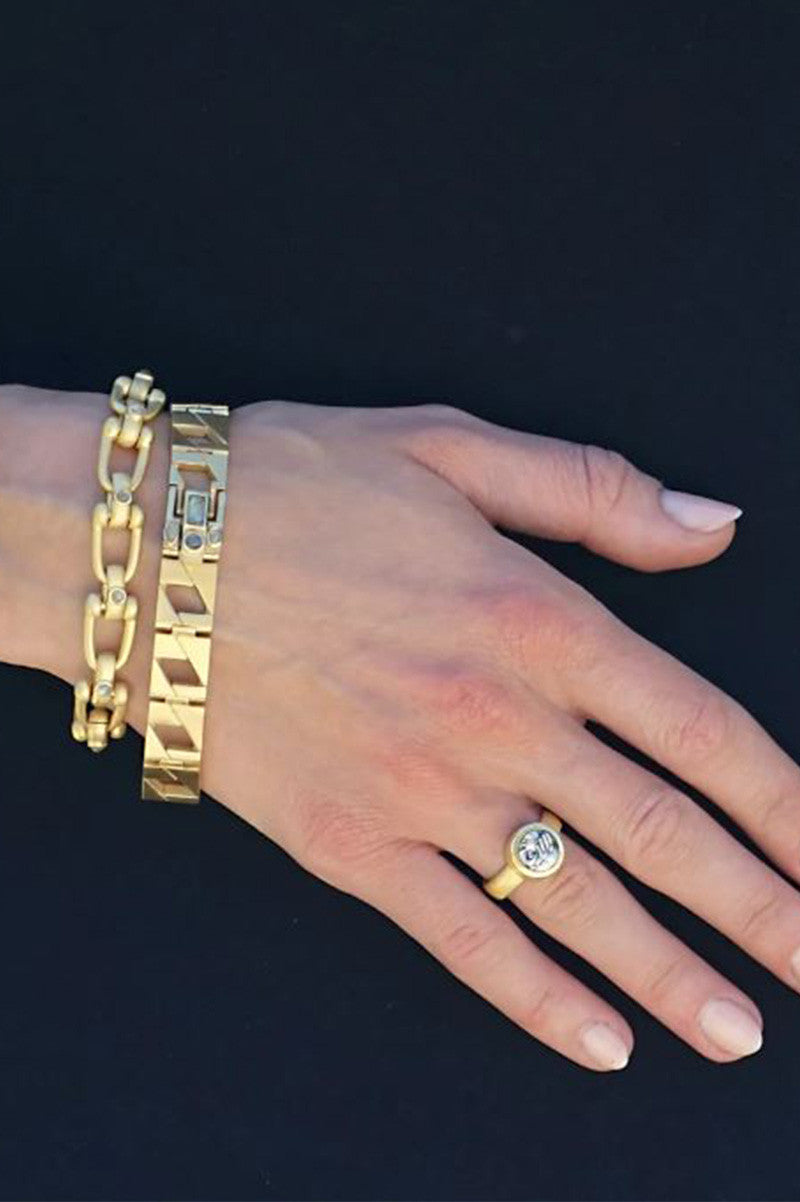 FLORA COIN RING in gold/vs