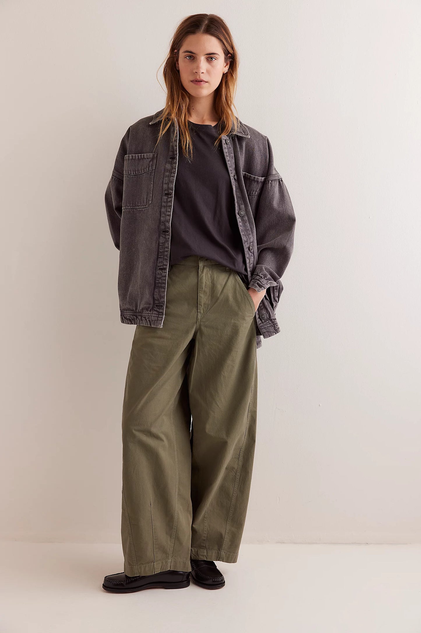 Rylee Chino Trousers in crystal kelp front view