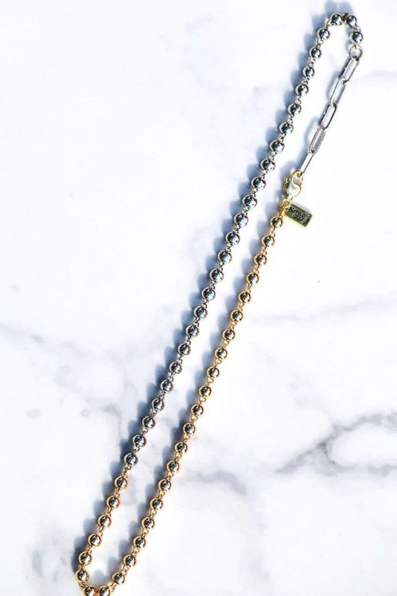 Duo ball mixed metal chain necklace in silver and gold