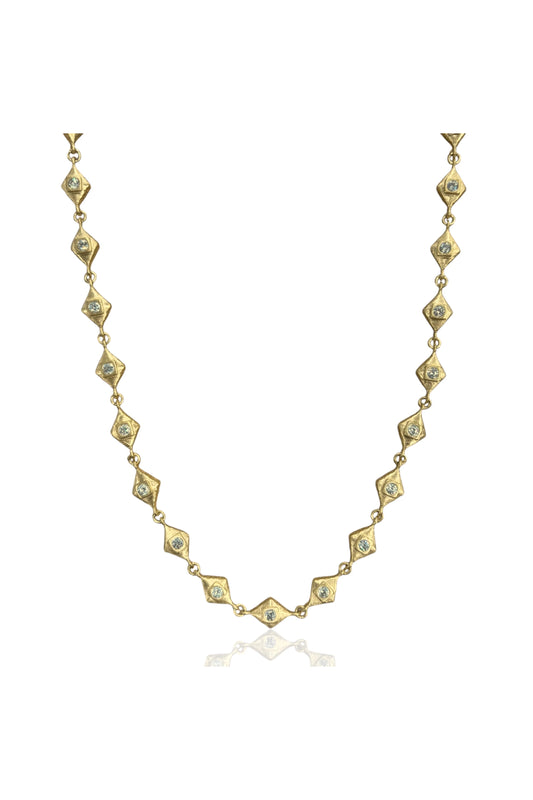 cayden necklace in gold style view