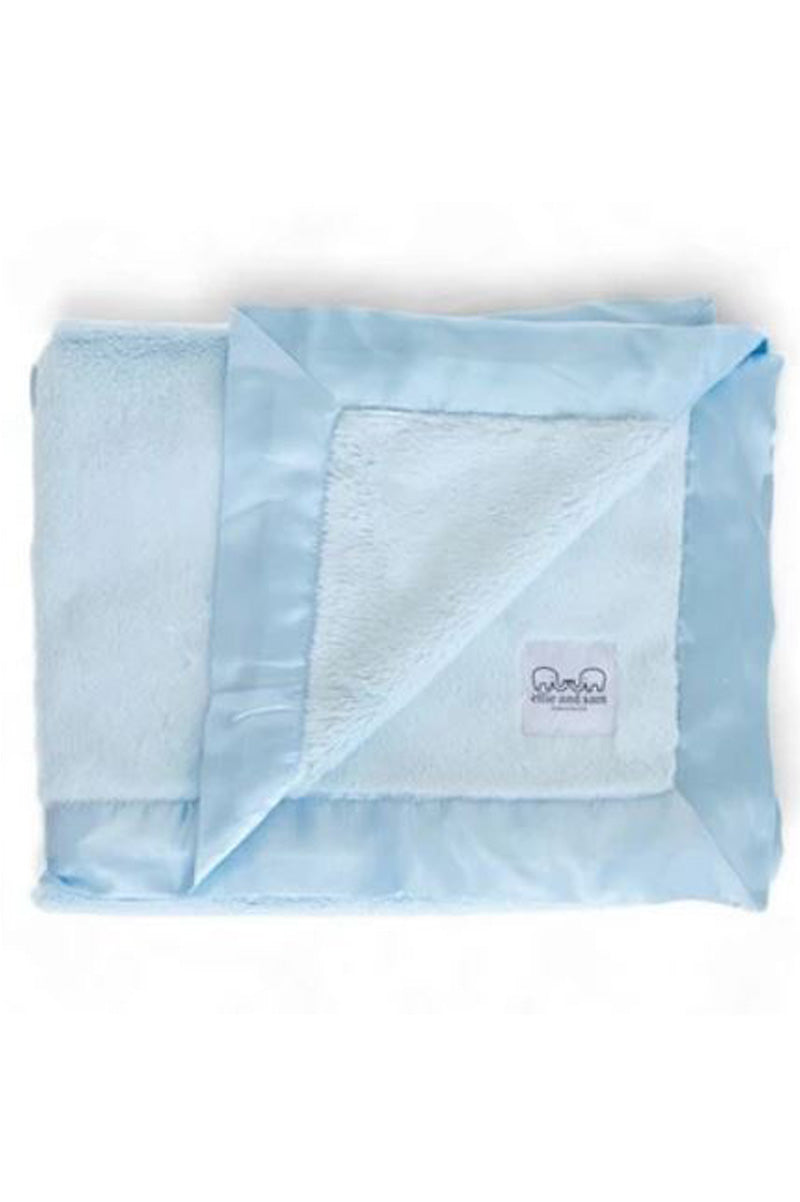 Luxury satin border blanket in blue