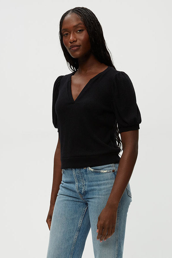 QUINN PUFF SLEEVE TOP IN BLACK FRONT VIEW