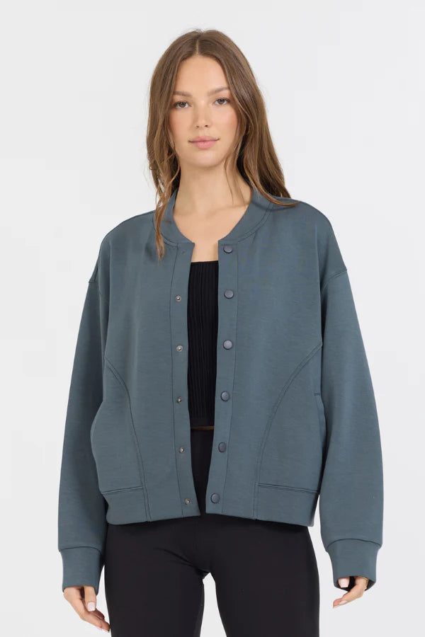 Heavy cloud fleece bomber jacket in mountain grey front view