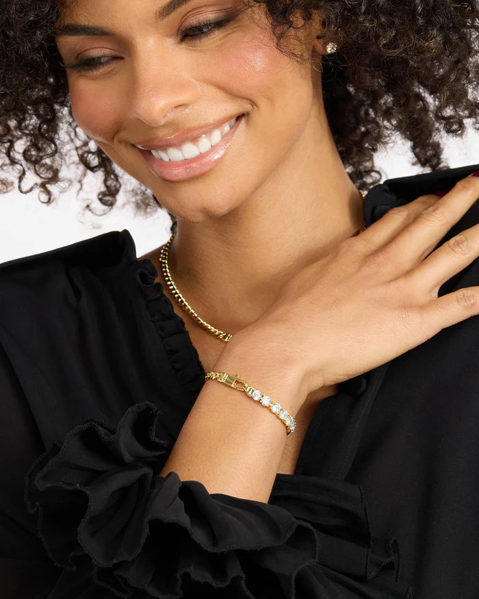 Baby Julian Loves Diamonds BraceleT IN GOLD STYLE VIEW