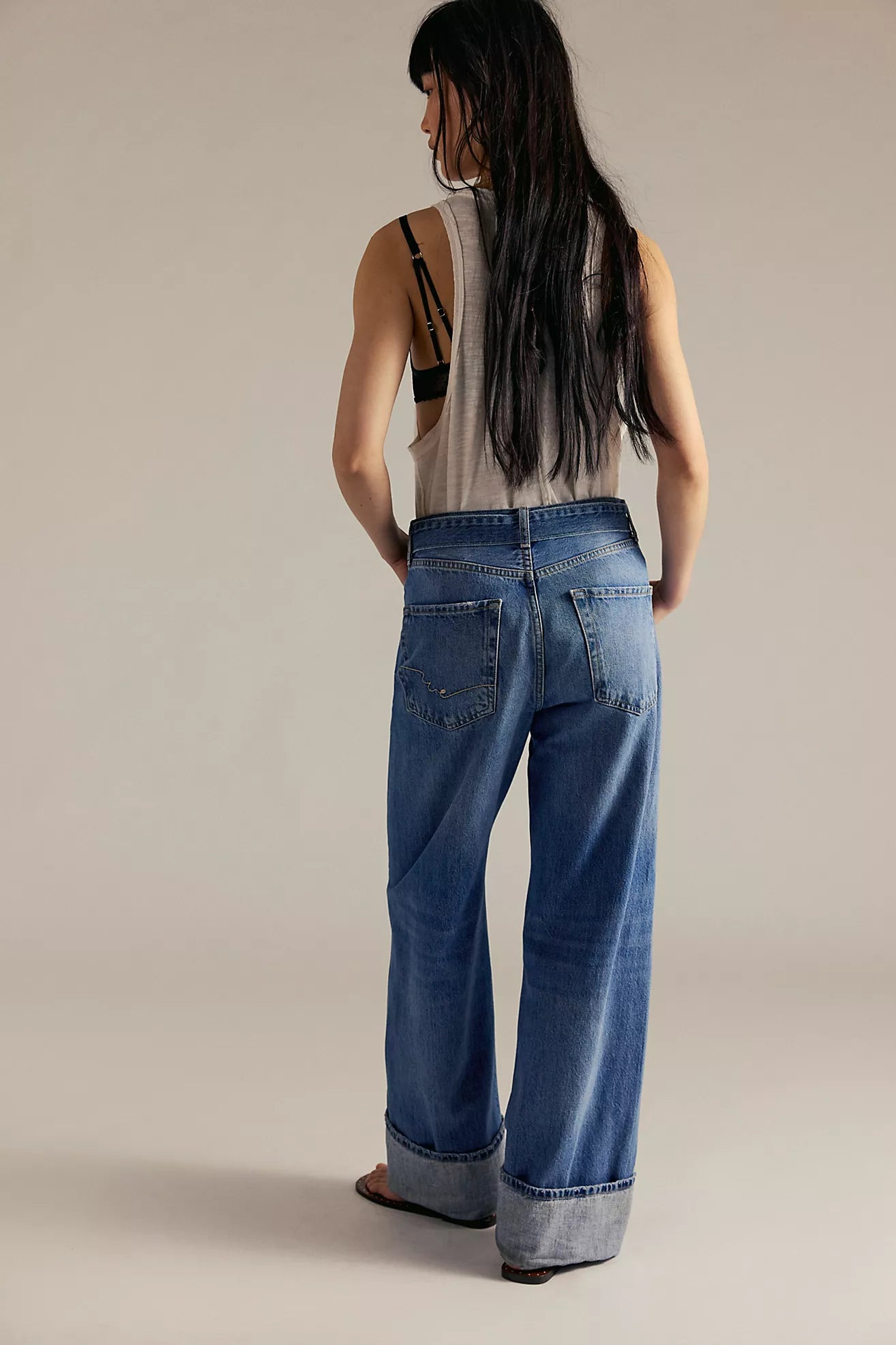 EAST BAY CUFFED JEANS IN SPUNKY BACK VIEW
