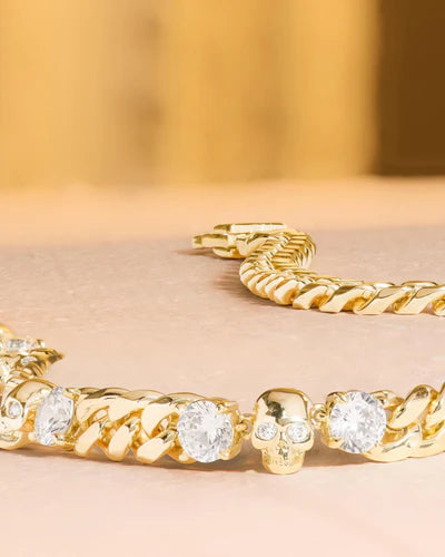 Ride or die cuban necklace 18" in gold close up view