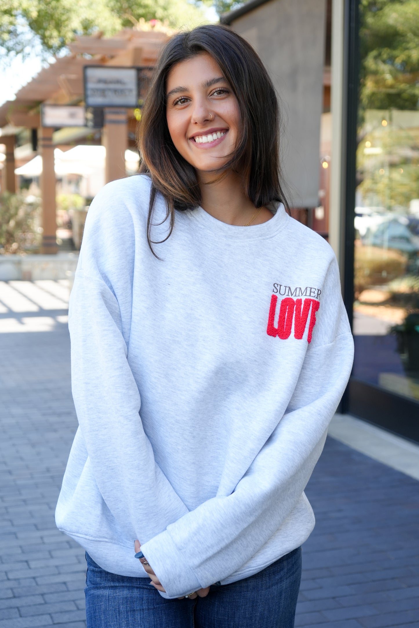 SUMMER LOVE FLEECE CREW NECK IN HEATHER GREY FRONT VIEW