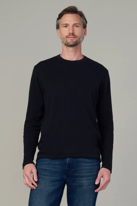 LONG SLEEVE CREWNECK SWEATER IN BLACK FRONT VIEW