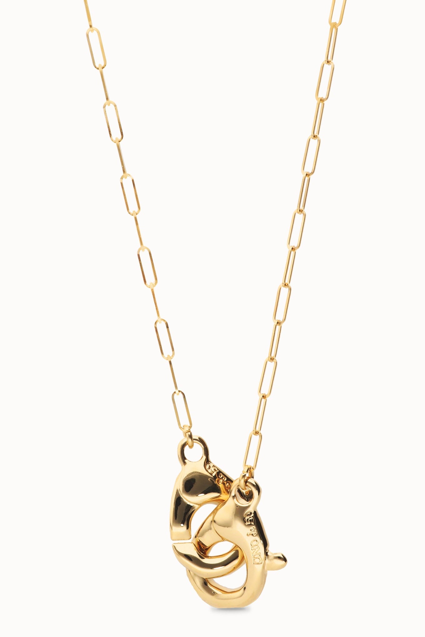SER INSEPARABLE NECKLACE IN GOLD CLOSE UP VIEW