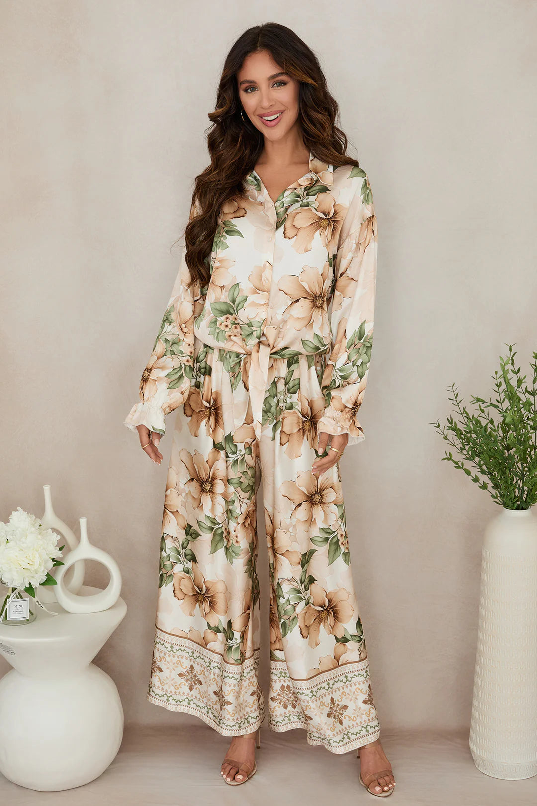 WILD HIBISCUS BUTTON DOWN TIE FRONT TOP SET IN BEIGE FRONT VIEW