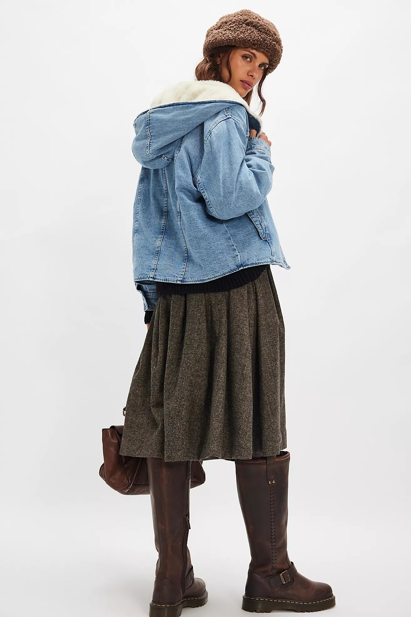 ASHER COZY DENIM JACKET IN SNOWDRIFT WASH BACK VIEW