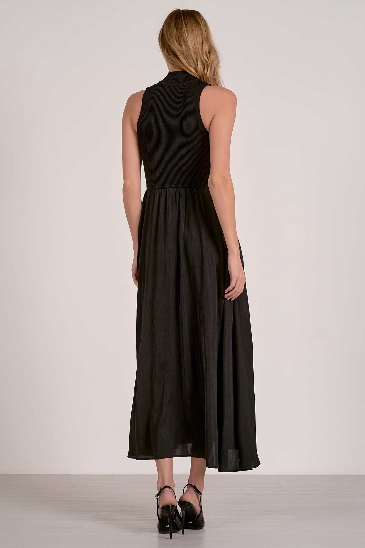 MOCK NECK SLEEVELESS MAXI IN BLACK BACK VIEW