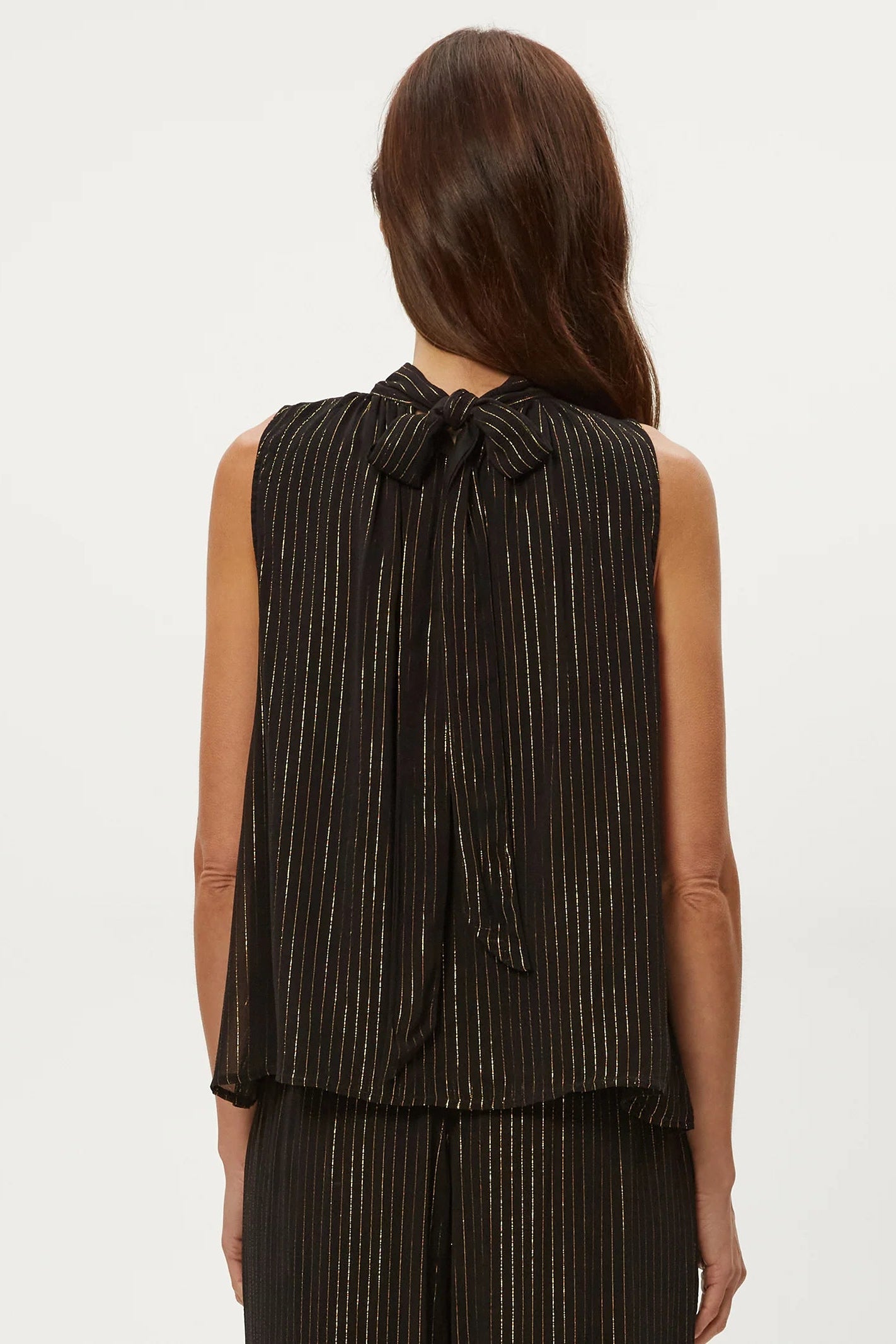 ALICIA SLEEVELESS TOP w/TIE NECK IN BLACK COMBO BACK VIEW
