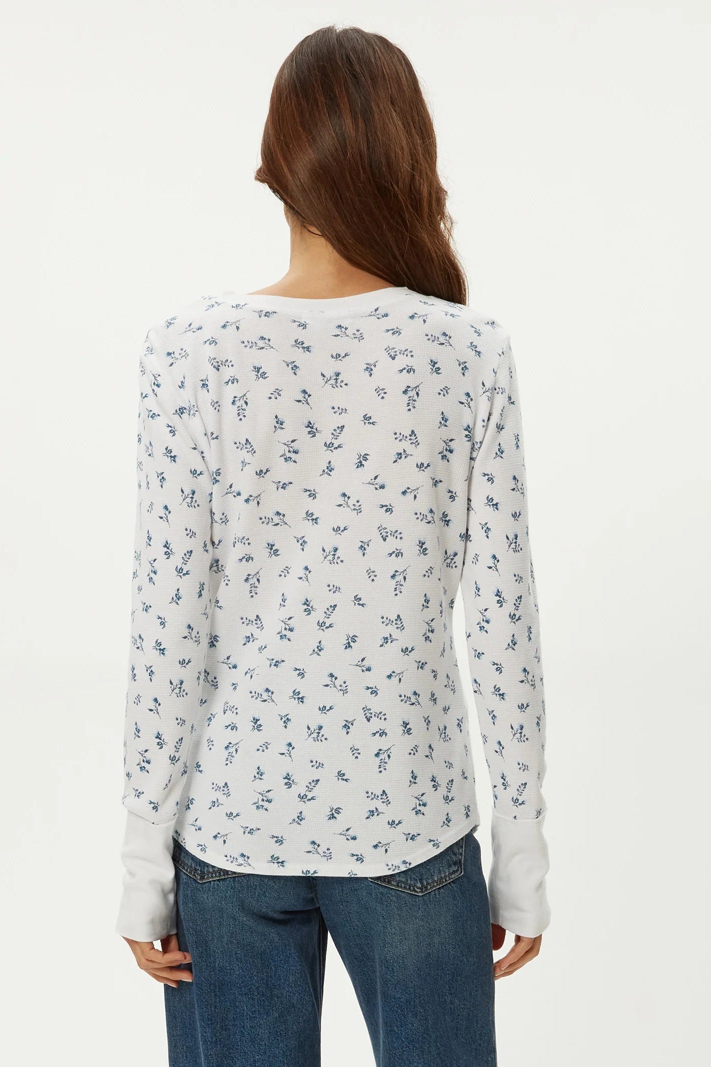 REGAN PRINTED HENLEY IN WHITE BACK VIEW
