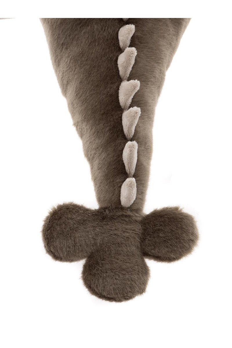 Clubs the dragon tail view