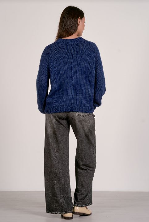 Crewneck sweater in navy with pink heart back view