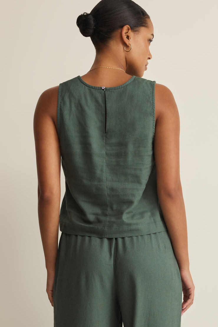 Linen sleeveless top in dark green with keyhole back neckline and back seam