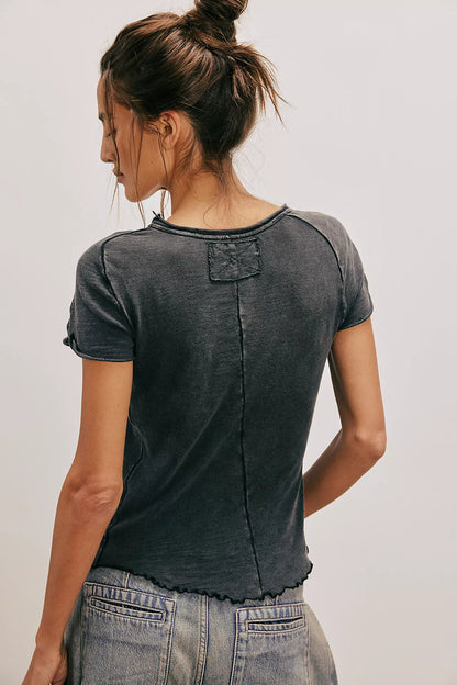 BE MY BABY TEE IN BLACK BACK VIEW