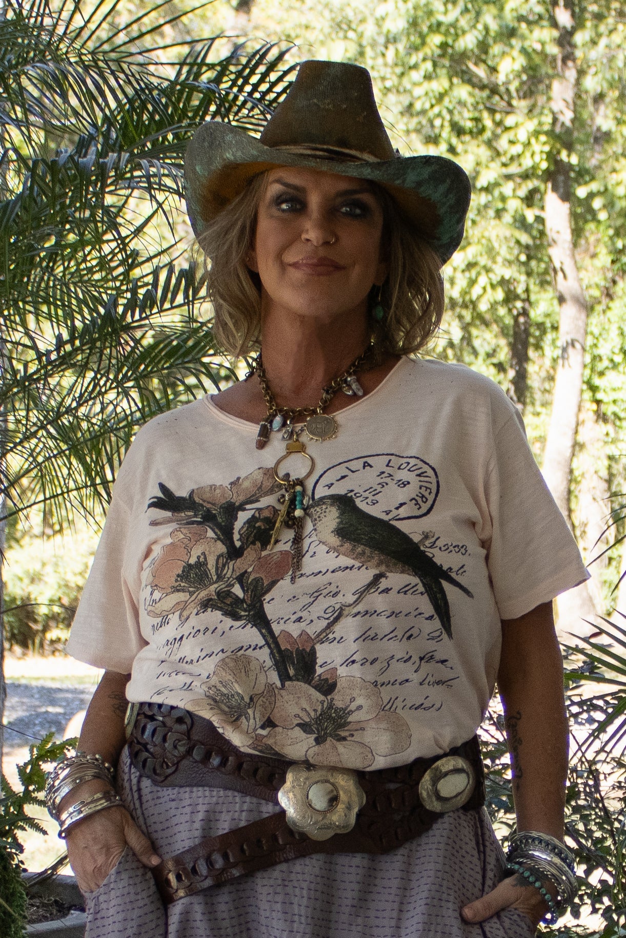 MOON DANCE TEE IN AFTERNOON BREAK FRONT VIEW