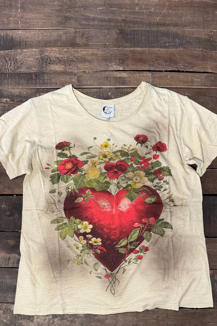 Cream graphic T-shirt with red heart filled with flowers and vines