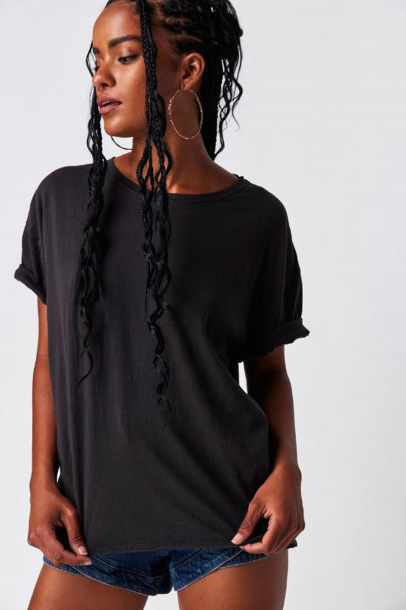 NINA SHORT SLEEVE TEE