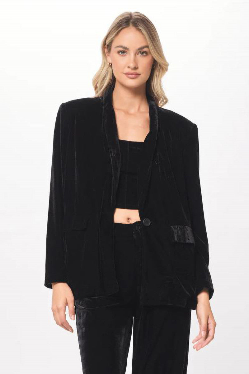 Oversized velvet blazer in black front view