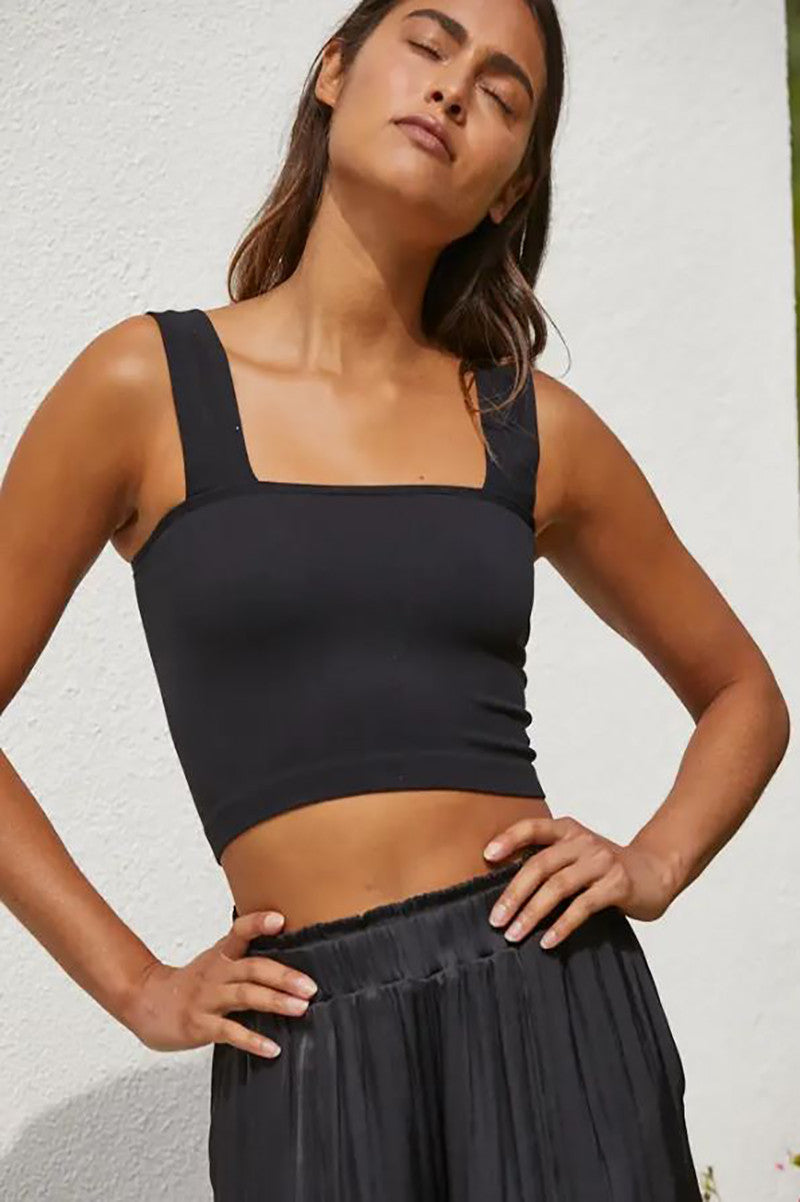Always lucky seamless top in black front view