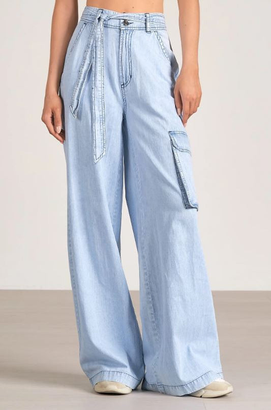 Wide leg cargo pant in blue front view