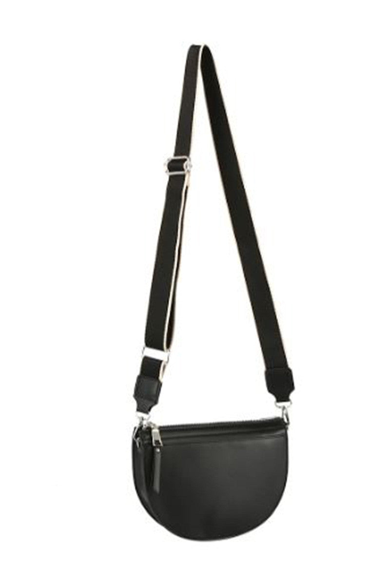 Smooth zipper crossbody bag in black
