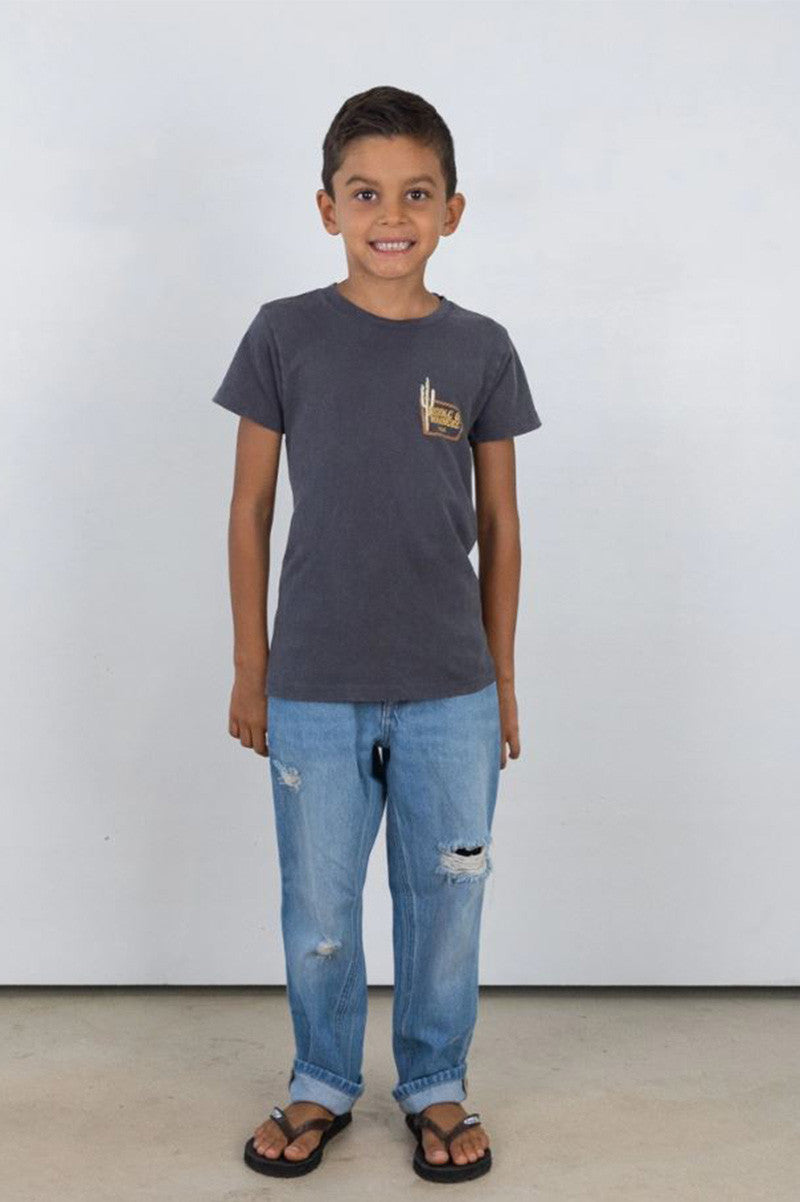 boys middle of nowhere tee, grey 