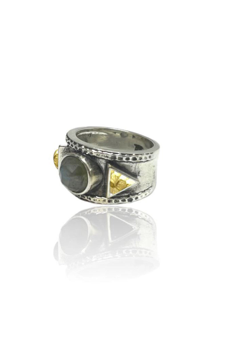 Band and coin tre ring labradorite silver