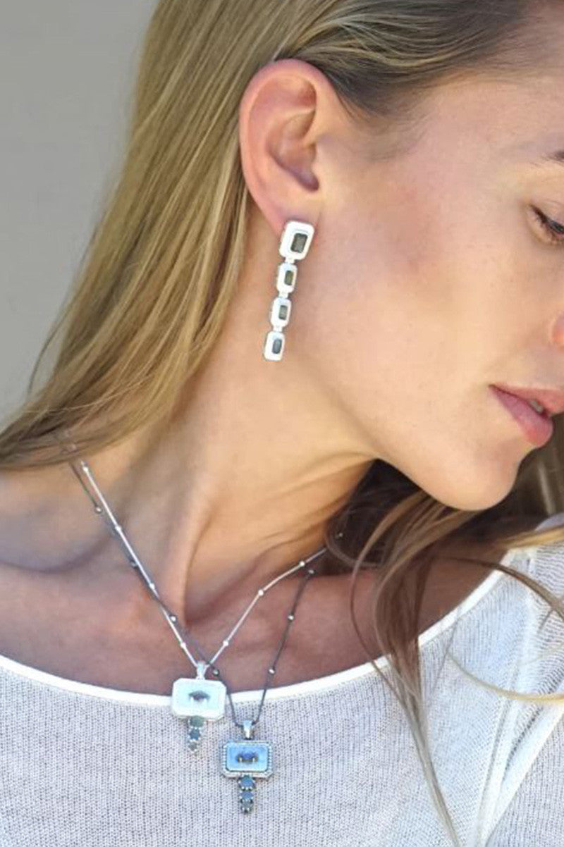 DALIA NECKLACE in vintage silver labradorite style