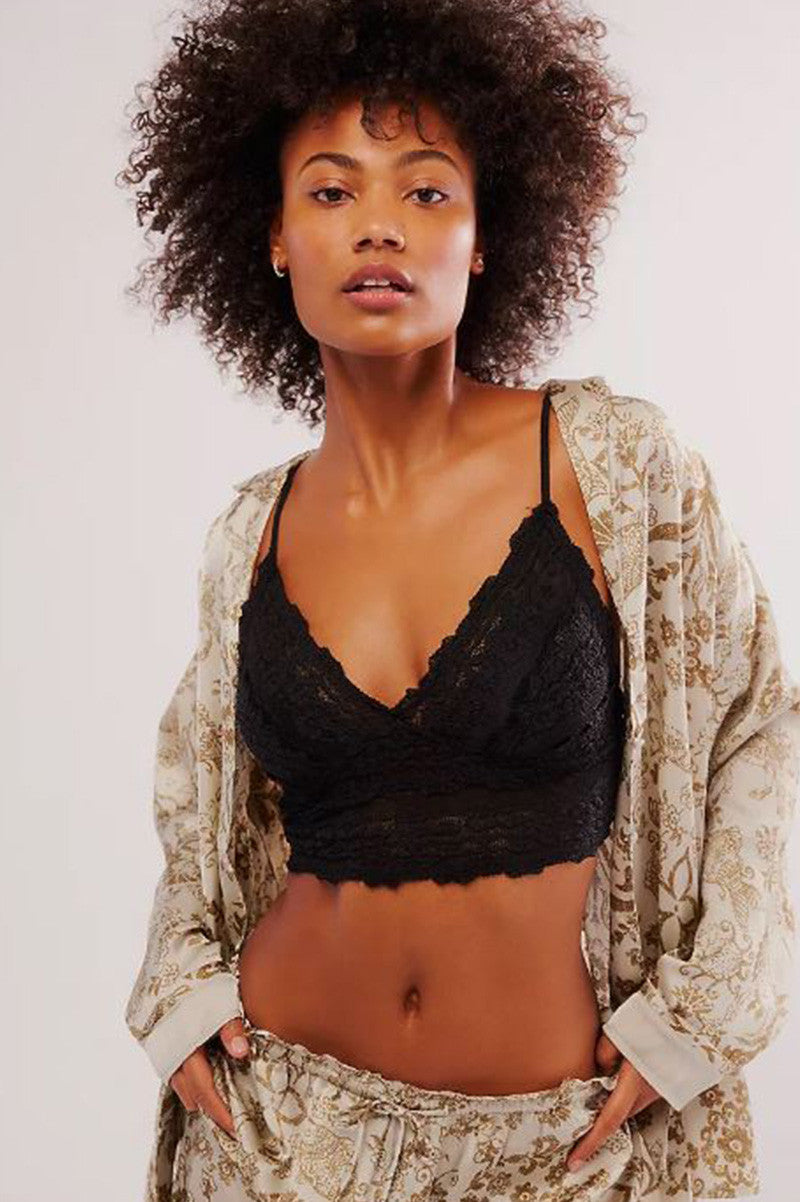 AMINA BRALETTE in black front view