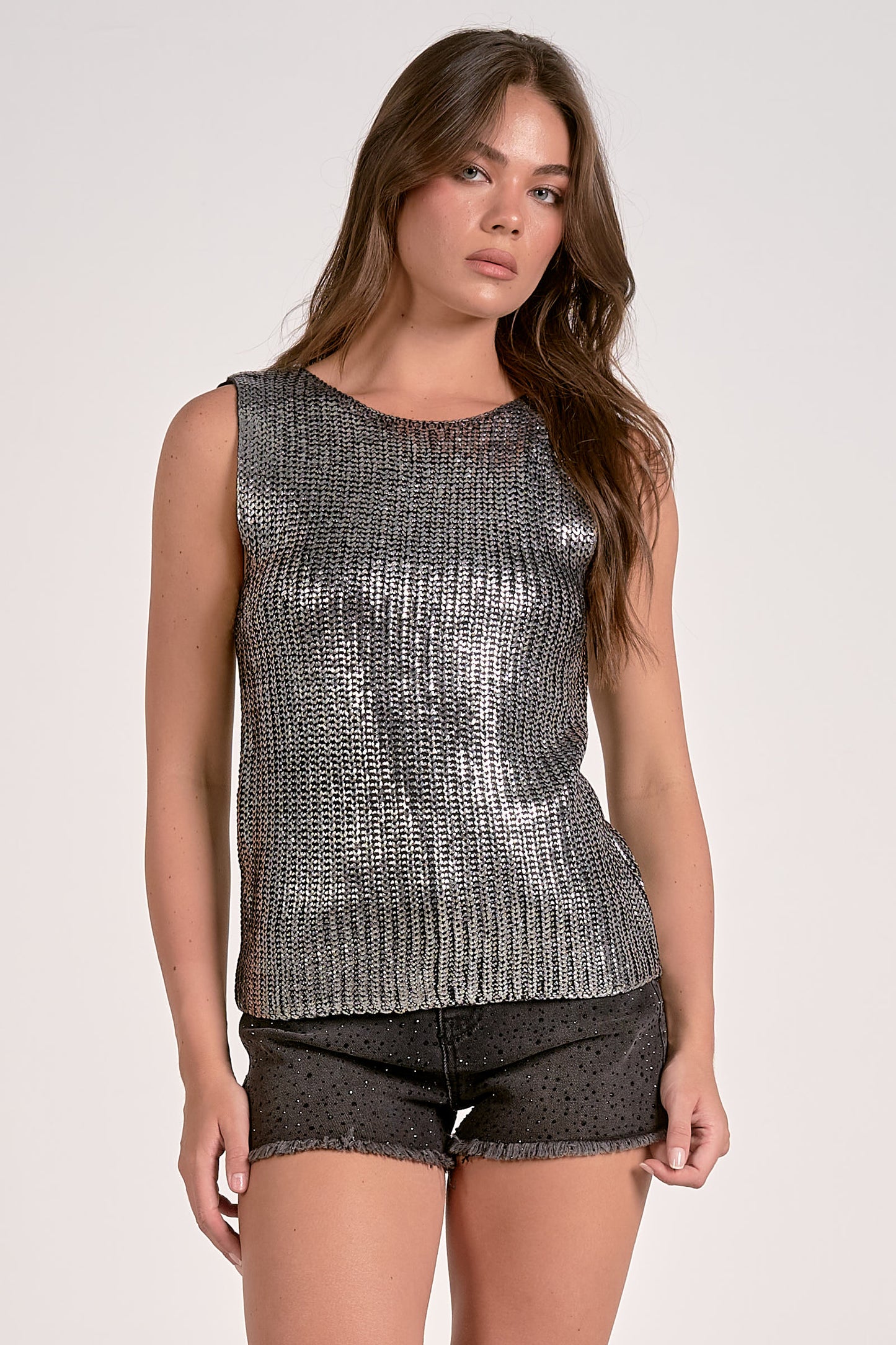 METALLIC SLEEVELESS CREWNECK SWEATER IN SILVER FRONT VIEW