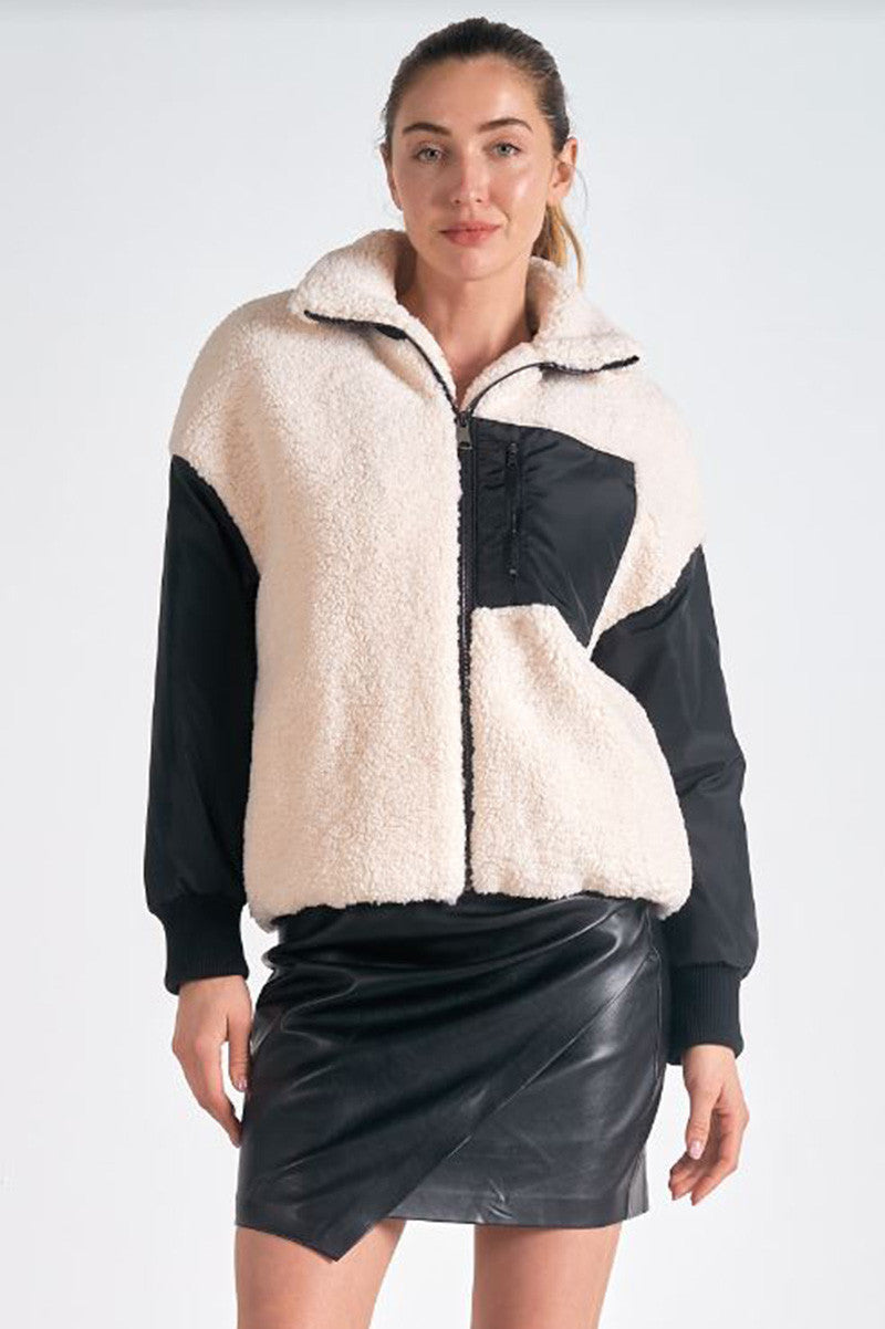 Colorblock Faux Fur vest in off white front view