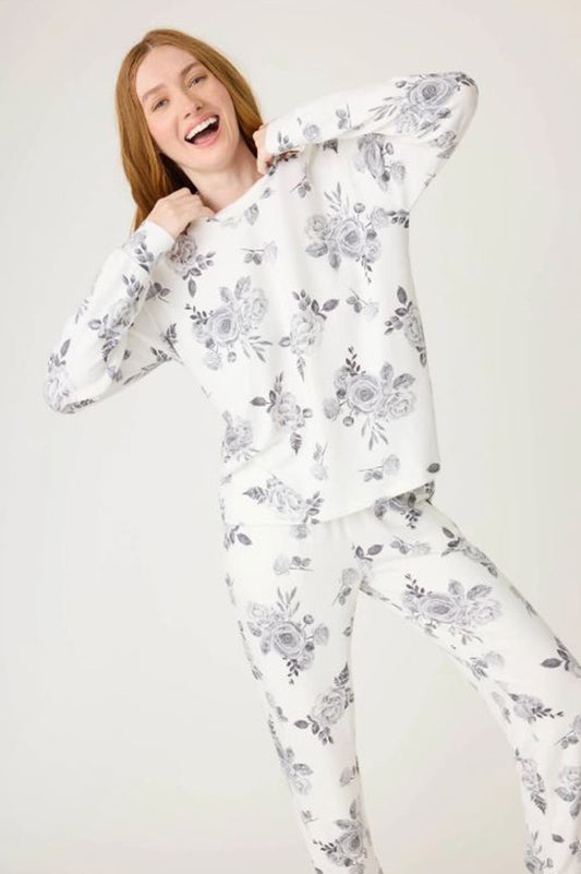 Feeling loved long sleeve top in ivory 