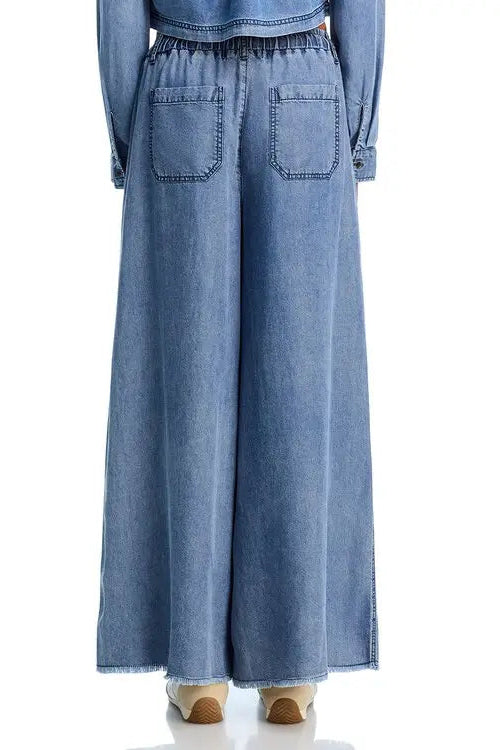 TENCEL wide-leg denim pant with patch pockets and gathered elastic waistband