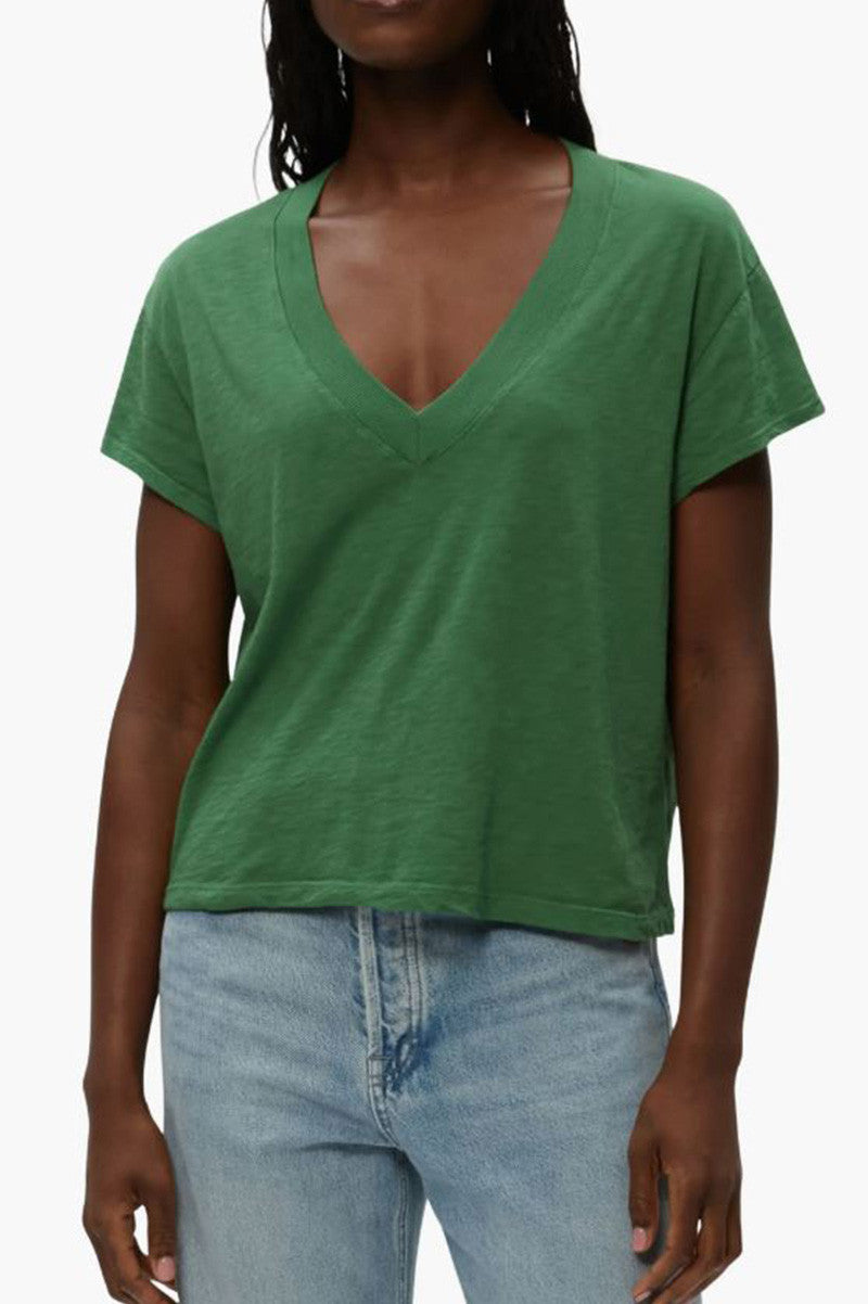 Harlan cropped vneck tee in palm front view