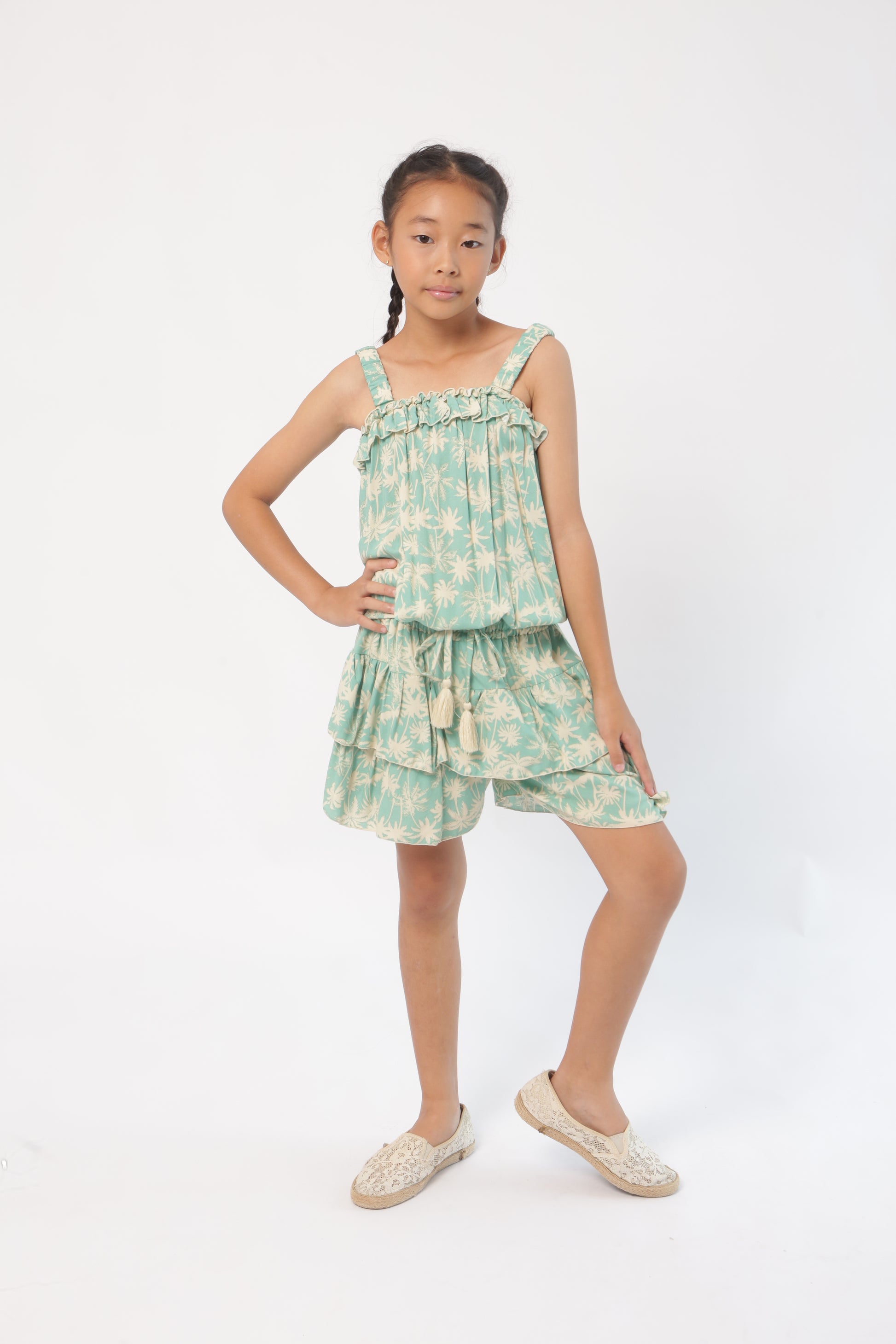 Day dream romper in green palm 