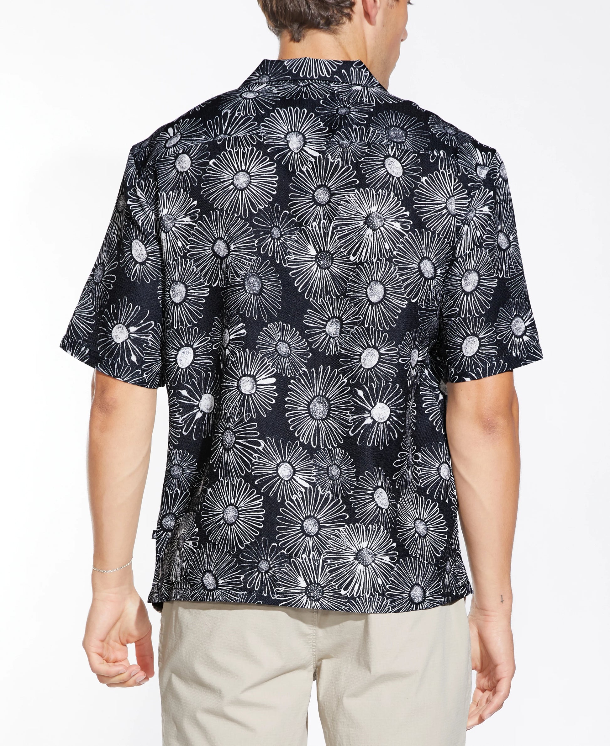 Tierra relaxed fit resort shirt in black back view