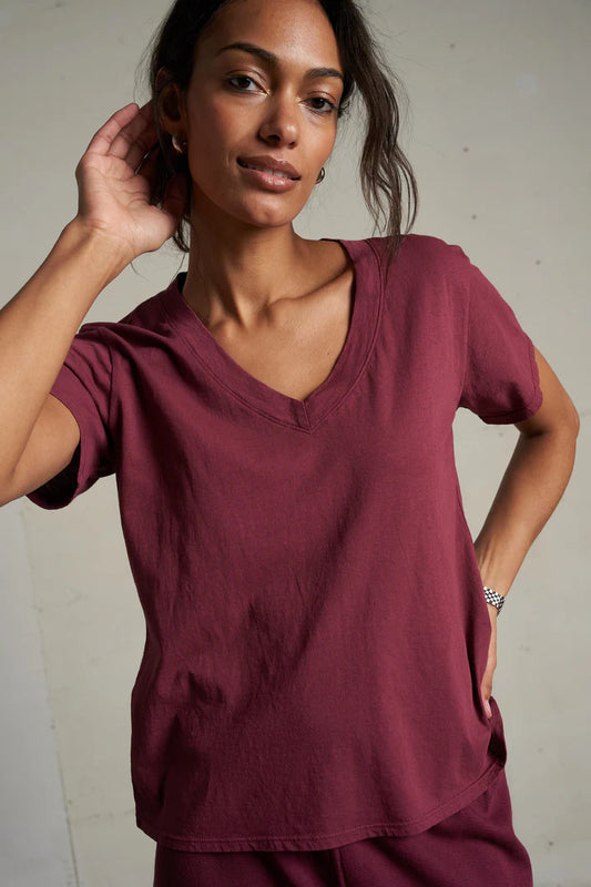 HENDRIX BOXY V-NECK TEE IN DARK BURGUNDY FRONT VIEW