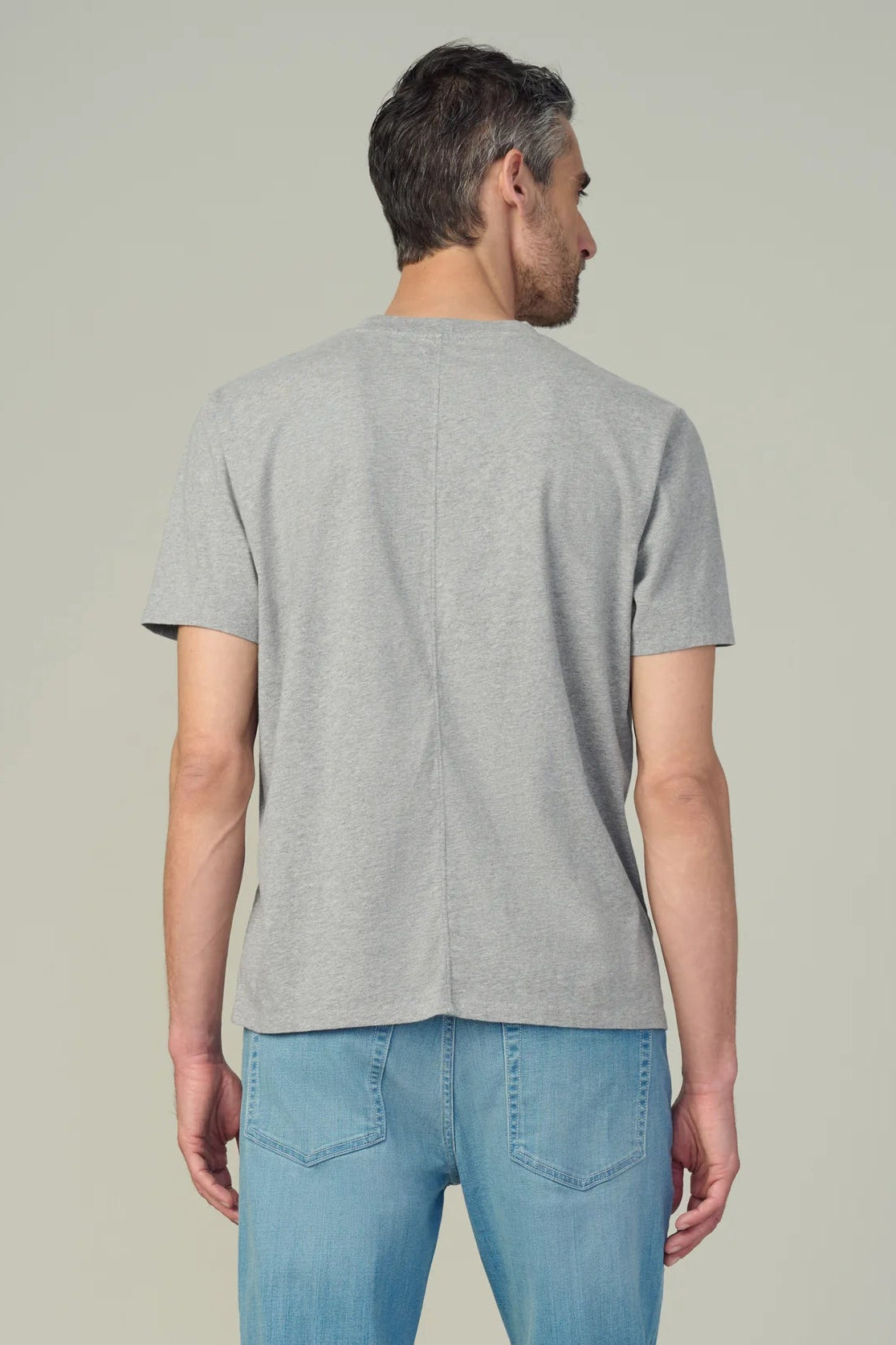 BESPOKE TEE IN HEATHER GREY BACK VIEW