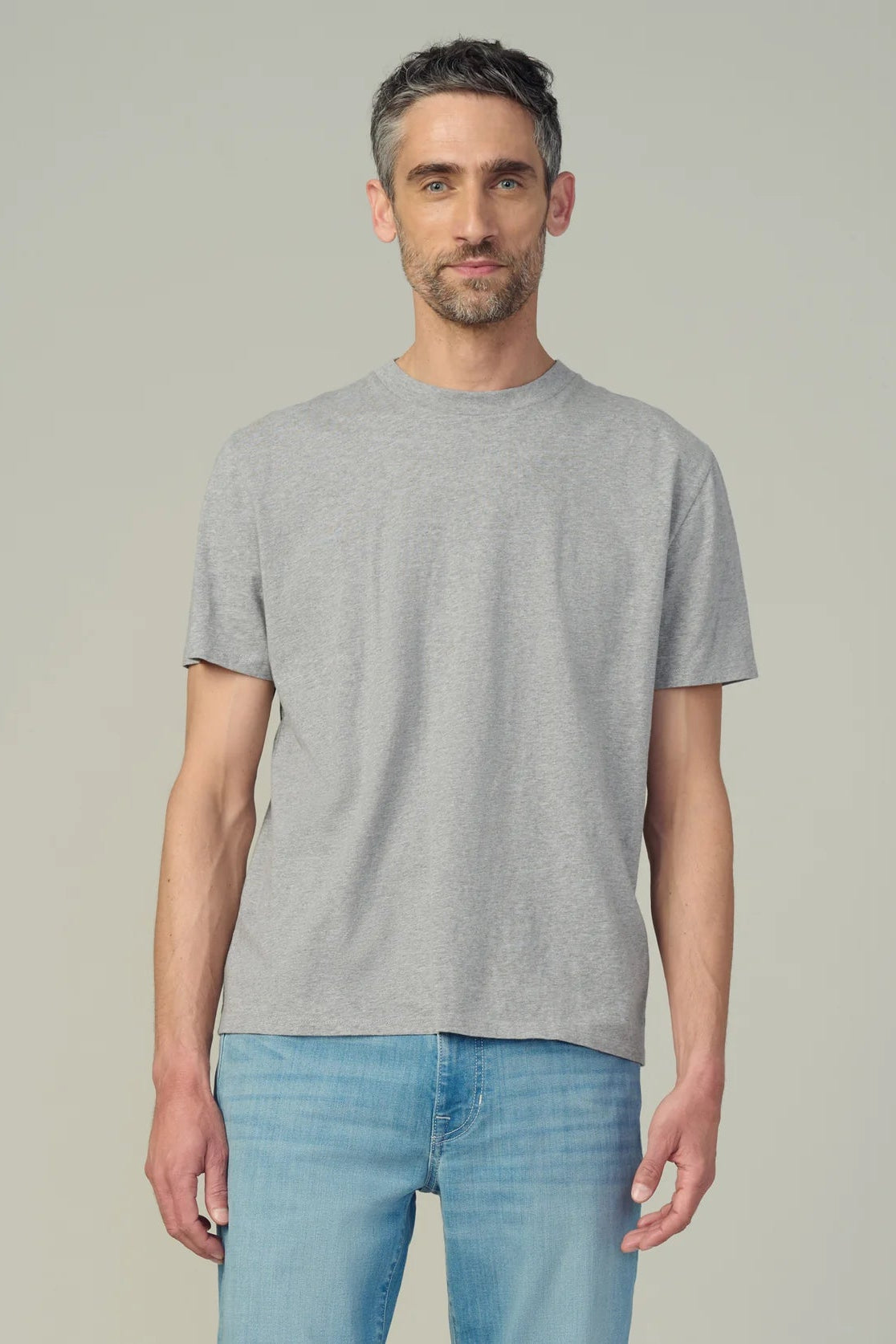 BESPOKE TEE IN HEATHER GREY FRONT VIEW