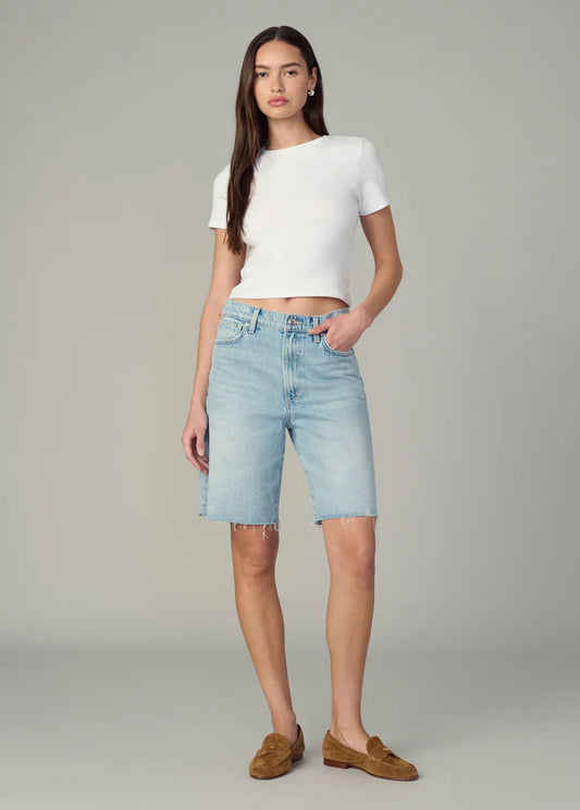 The Ryan Bermuda in gentle front view