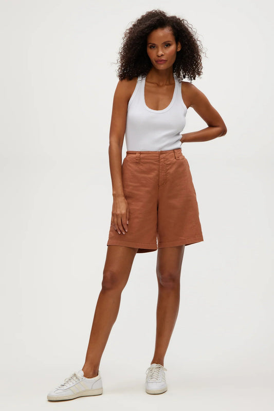 VELMA SHORT IN TERRA FRONT VIEW
